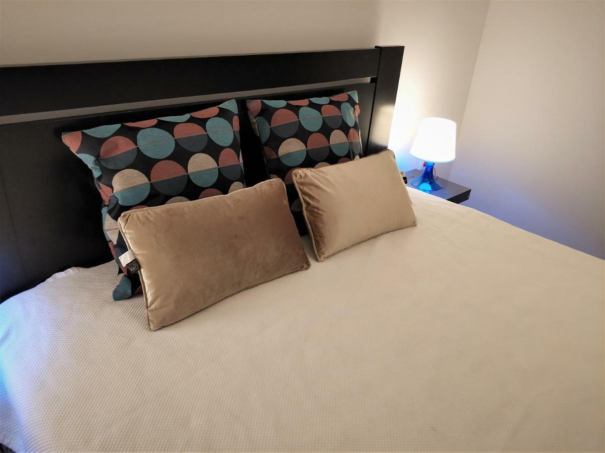Sleep & Go Faro Airport Guest House מראה חיצוני תמונה